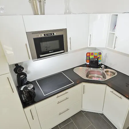 Lena - 11 Вілла *